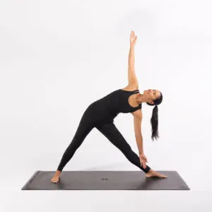 utthita-trikonasana-triangulo-yoga